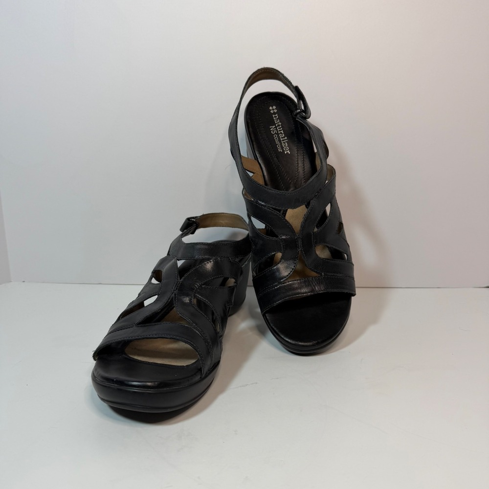 Naturalizer 11 lightweight Leather wedge sandal open toe Tossle N5